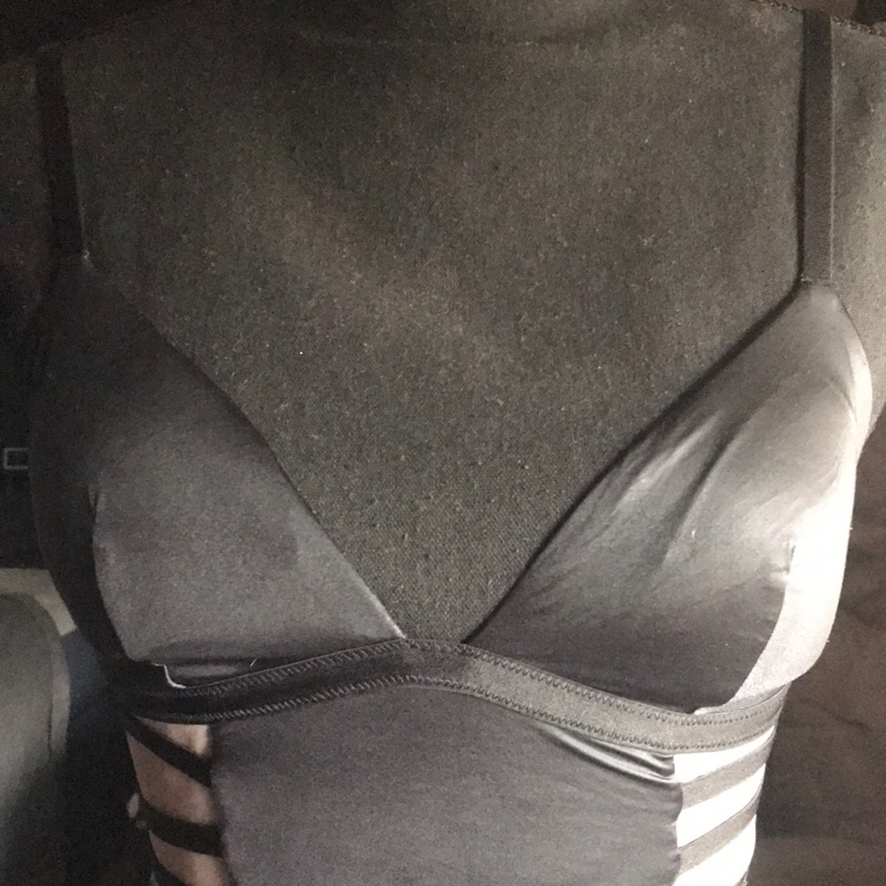 {$13 BUNDLED} VICTORIA’S SECRET Black Tan Bralette